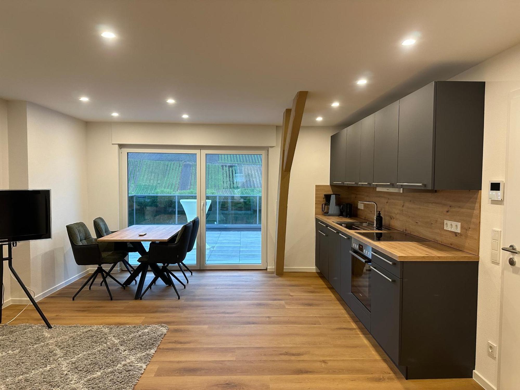 Moselappartements By Weingut Marco Adamy Losnich Екстер'єр фото
